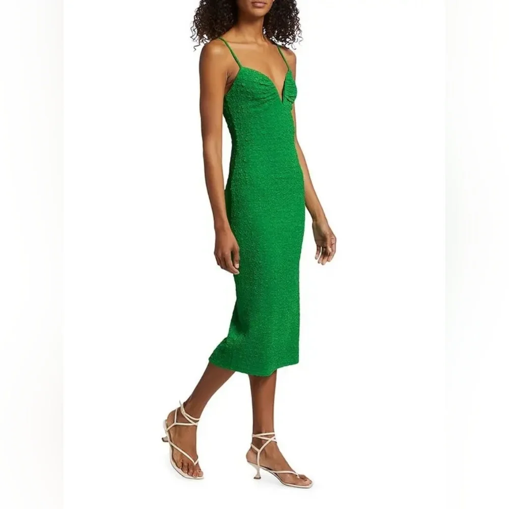 ASTR the Label, Green Textured Midi Dress - Elegant Women's Dress, Size S - Picture 4 of 9